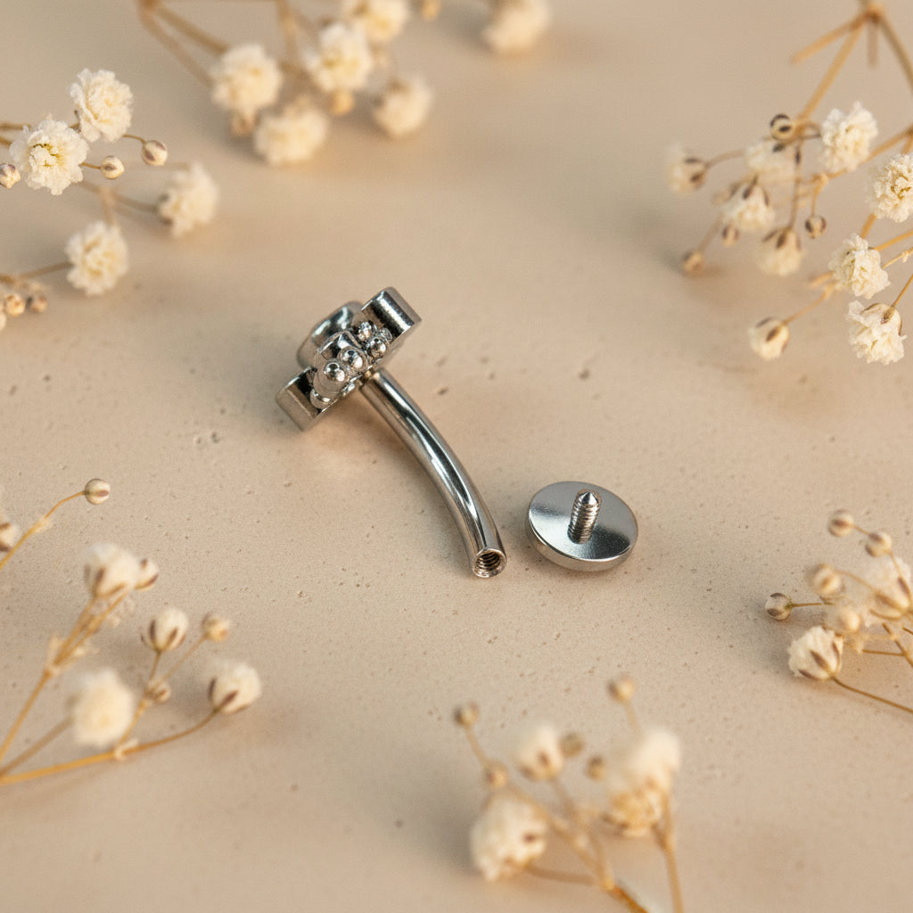 Piercing de Umbigo Bloom Zircônia AB Titânio
