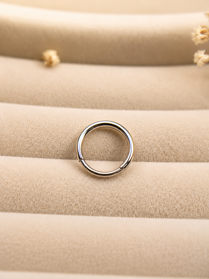 Argola Criss 20G Titânio