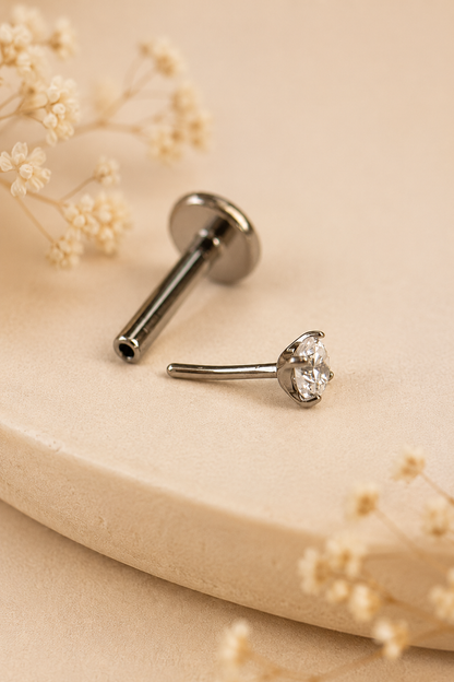 Labret Ponto de Luz Push Pin Titânio